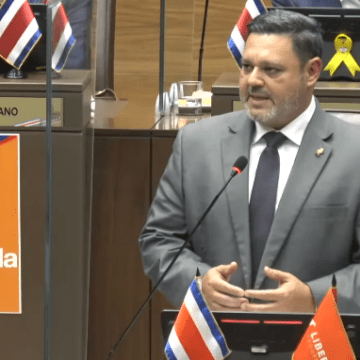 Gilberto Campos Plenario aprueba 2 proyectos sobre violencia vicaria y agresión con ácidos a las mujeres: ¿en qué consisten estas formas de violencia?