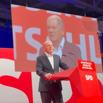 Lucha por la Cancillería en Alemania: Socialdemócratas eligen al canciller Olaf Scholz y extrema derecha a Alice Weidel -video-