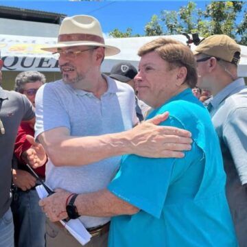 Empresario venezolano aliado de Rodrigo Chaves asumió haber pagado vallas publicitarias contra las instituciones democráticas de Costa Rica