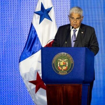 Panamá/EEUU.- Panamá anuncia que no renovará el memorándum de la Ruta de la Seda con China tras las presiones de EEUU Secretario de Estado Rubio primero miente y luego dice que es “absurdo” que EE.UU. deba pagar por usar el canal de Panamá