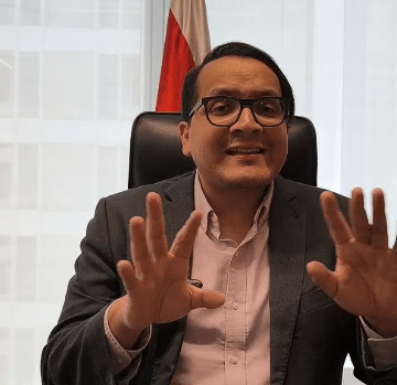 Antonio Ortega reclama a Álvaro Ramos su apoyo a reelección de Rodrigo Arias: “Con qué cara señalan que Chaves quiere enquistarse en el poder si ellos hacen lo mismo”