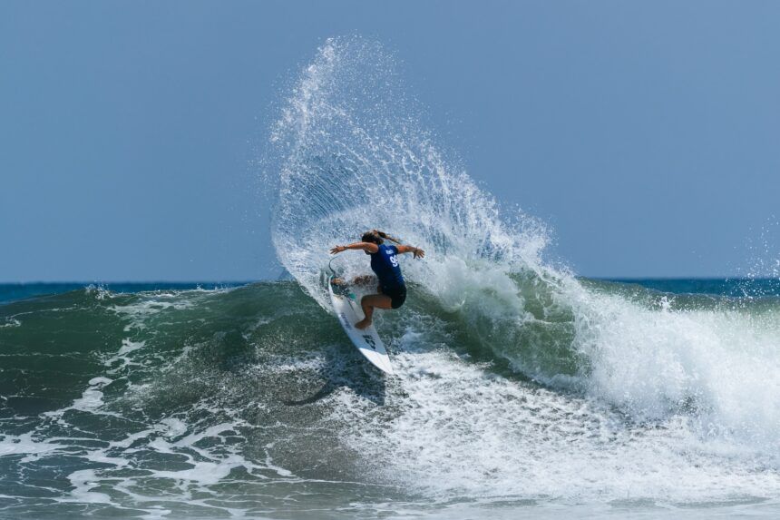 Rip Curl Pro Bells Beach Brisa Hennessy