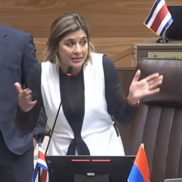Nombramientos en Asamblea: El PUSC le sale de frente a la diputada Ada Acuña porque las denuncias deben hacerse “completas no selectivas”