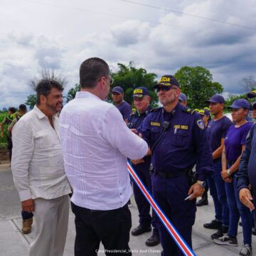 Centro de Amigos para la Paz, organización cuáquera de Costa Rica, manifiesta preocupación por “retórica belicosa” del presidente Chaves
