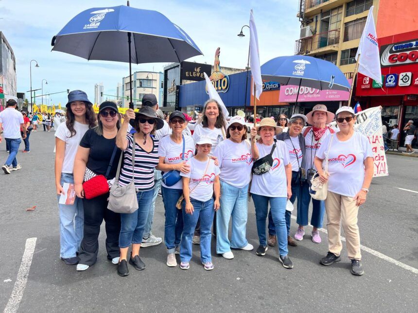 Mujeres por Costa Rica: Comunicado Urgente ¡Por el diálogo y la convivencia pacífica!