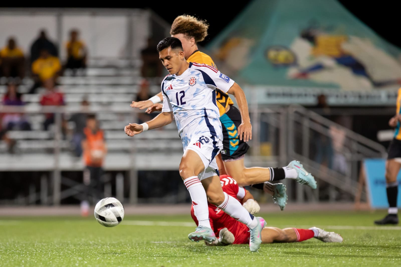 Honduras, Nicaragua, Panamá, Curazao, Haití, Guatemala, Jamaica, Surinam y Costa Rica clasifican a la ronda final de la eliminatoria mundialista