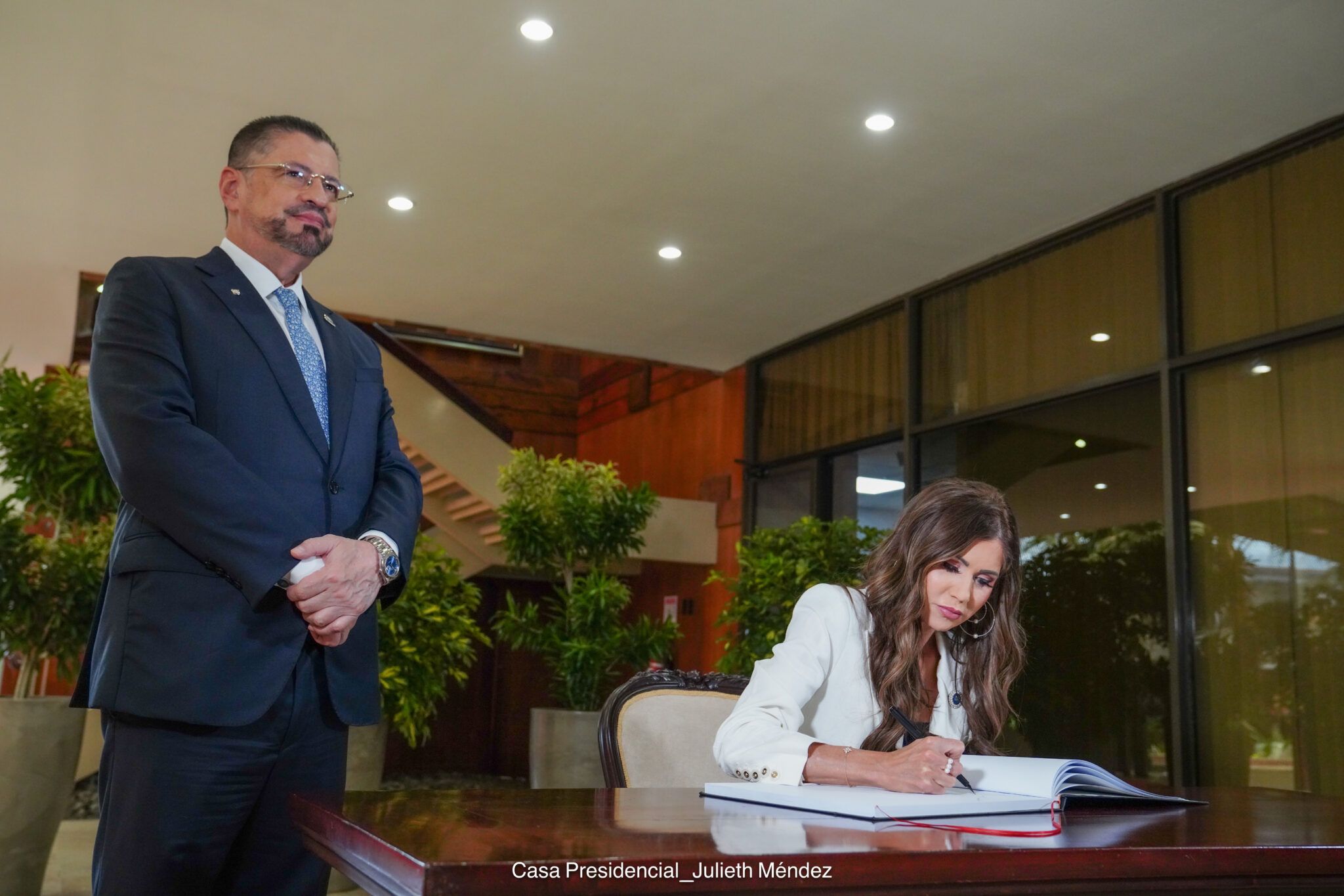 Visita Secretaria de Seguridad Kristi Noem USA Presidente Rodrigo Chaves Foto Julieth Mendez 25 6 2025 16