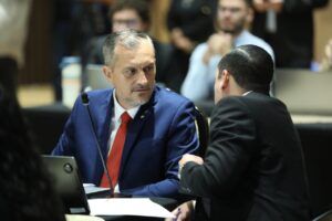 Daniel Vargas inmunidad