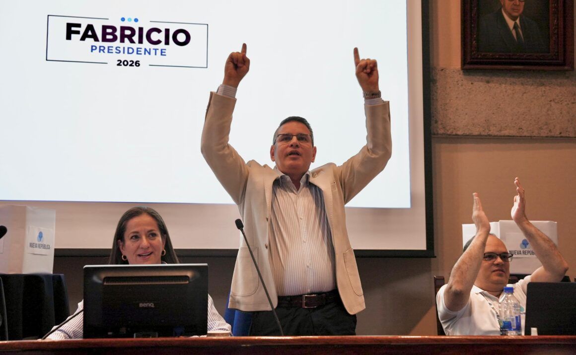 Fiscalía confirma segunda denuncia por presunto abuso sexual de Fabricio Alvarado