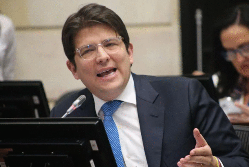 Fatal desenlace para senador y precandidato presidencial colombiano Miguel Uribe después de atentado