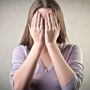 Estudio comprueba cuál género es más susceptible al miedo y estrés postraumático