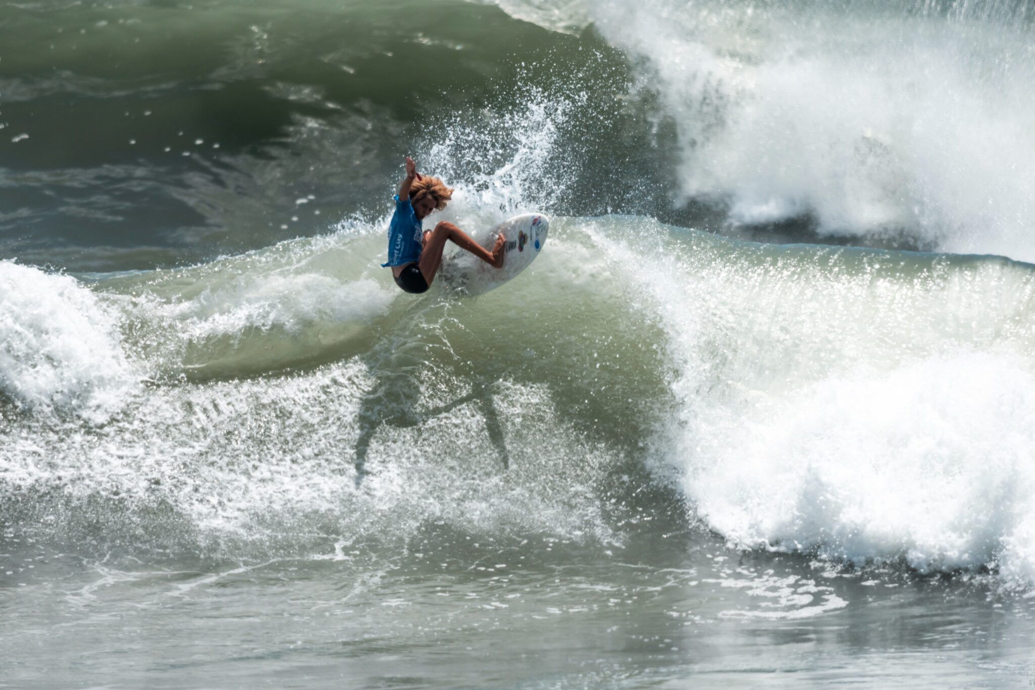 Costa Rica se despidió del mundial de Surf en el lugar 12: Leilani McGonagle y Darshan Antequera fueron los mejores ticos