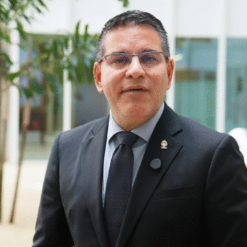 Fabricio Alvarado denuncia abuso (Video) Fabricio Alvarado no renunciará a la inmunidad: "No existe una acusación", afirma