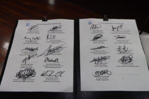 Pacto Ético Interpartidario fue firmado por 18 candidaturas