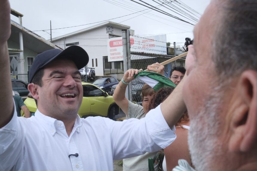 Mayoría de aspirantes presidenciales reaccionan por captura de Maduro