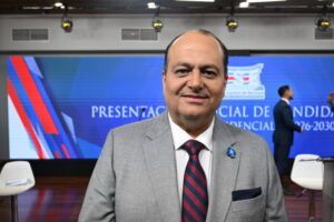 Alpizar debate foto
