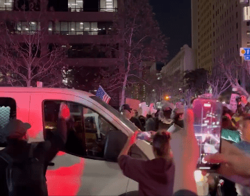 Videos: Protestas multitudinarias en Estados Unidos y una indignación amplia ante las contorsiones del gobierno de Trump para justificar al asesino de Reneé Good