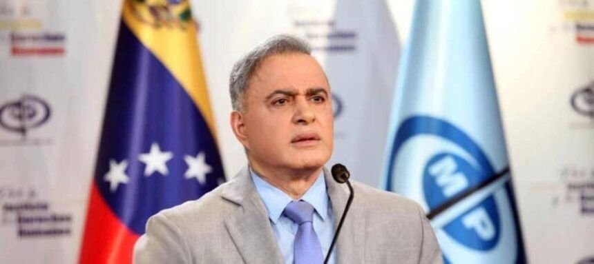 Dimiten el fiscal general y el “defensor del pueblo” de Venezuela