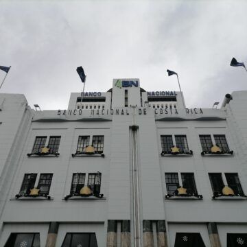 Banco Nacional edificio antiguo #Alerta El precio del dólar está bajísimo (¢473): ¿Qué hacer ante esta difícil situación?