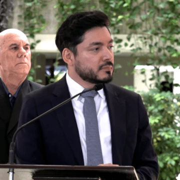 Ministro Leonardo Sánchez del MEP mintió sobre centros educativos construidos o reparados en programa semanal del Gobierno