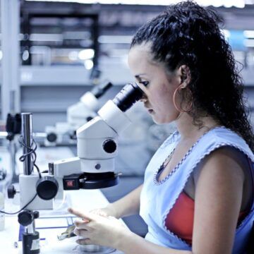 Con el hombro de los dispositivos médicos que fueron impulsados desde la década anterior Costa Rica aumenta exportaciones
