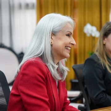 Sandí, Dobles y Gordienko: Diputadas reclamaron incidentes en Casa Presidencial por matonería de Rodrigo Chaves y rechazo a la retención del celular
