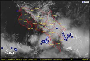 Videos: Caribe enfrenta aguaceros con inundaciones que afectan algunas comunidades por el paso de la onda tropical #3