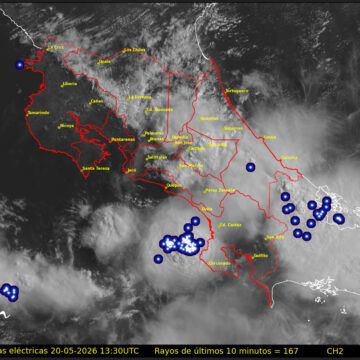 Videos: Caribe enfrenta aguaceros con inundaciones que afectan algunas comunidades por el paso de la onda tropical #3
