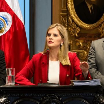 Presidenta Laura Fernández presenta 6 nuevos proyectos de ley sobre temas de seguridad