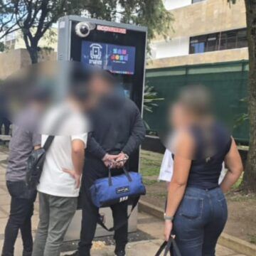 Aunque hija de "Macho Coca" y su esposo se entregaron en la Corte, ministro Gerald Campos afirmó que fueron detenidos por vigilancia del MSP