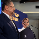 Presidenta dice que no quiere debilitar el control y fiscalización de la Contraloría pero fustiga su capacidad de actuar previamente al delito
