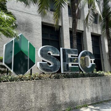 Presidente del SEC querella a Rodrigo Chaves por acusarlo de ganar ₡11,5 millones al mes y pide levantar inmunidad
