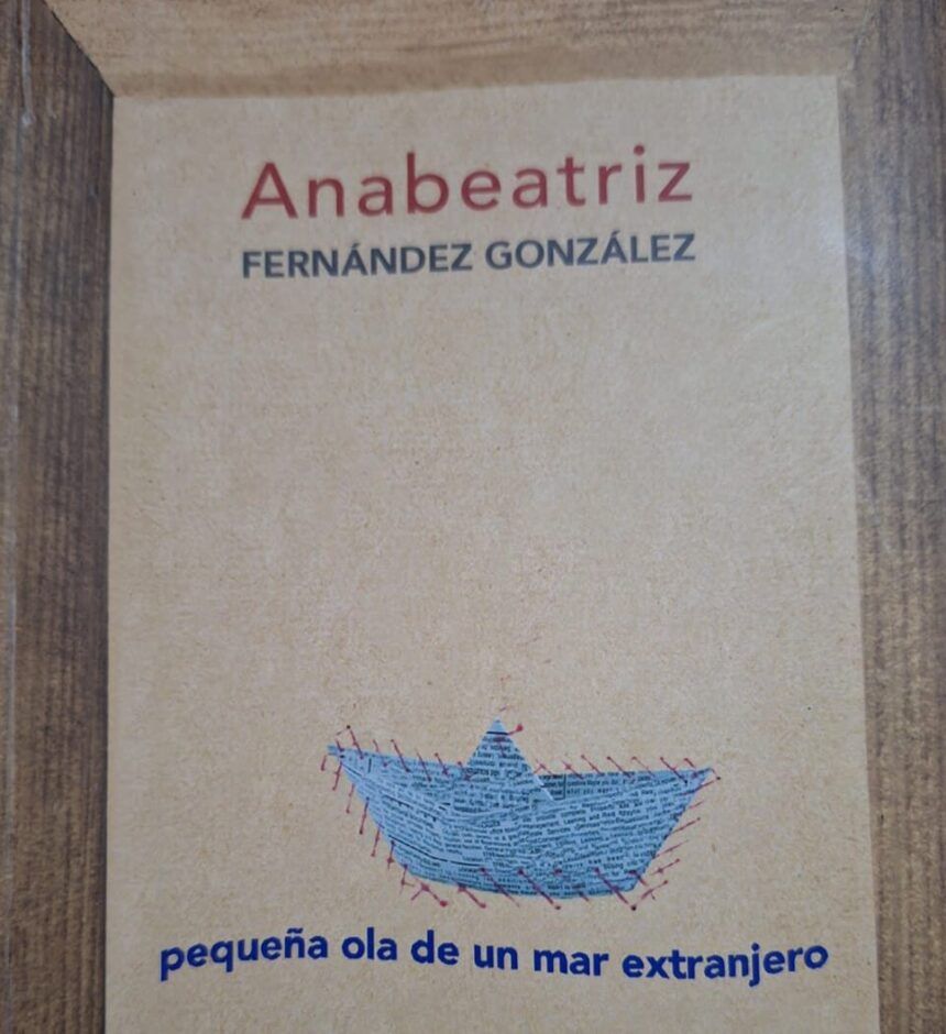 Crónica femenina, en poemas de Anabeatriz Fernández González