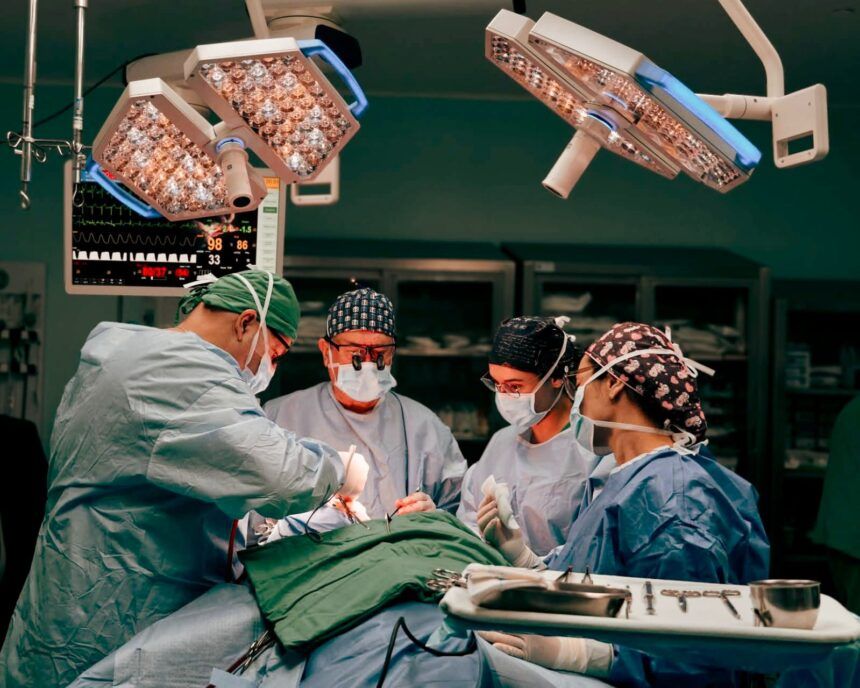 Logro país: CCSS implantó por primera vez prótesis craneal en 3D