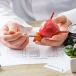Uroncóloga: "No existe un alimento ni suplemento que prevenga específicamente el cáncer de próstata"