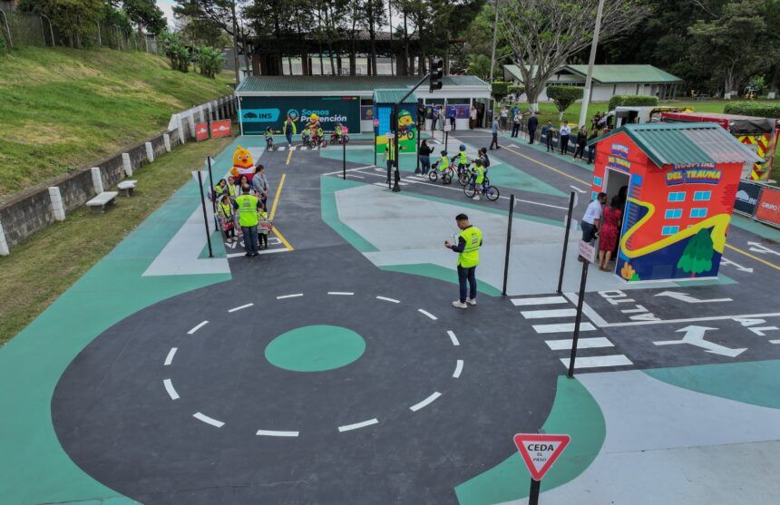 Educadores: Lleven sus estudiantes a la Ciudad Vial Pollins en Desamparados