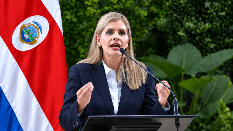 Dos mentiras de Laura Fernández: la DEA en Costa Rica no es reciente y "Macho Coca" no estuvo en Incopesca durante Gobierno Solís Rivera