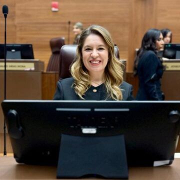 “La única comida del día”: Claudia Dobles contrasta recortes a comedores y CEN-CINAI con dron y vehículos para Presidencia