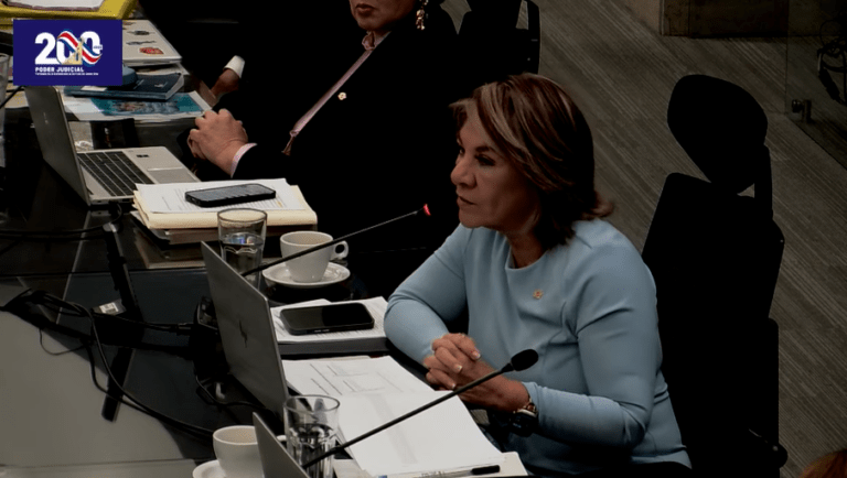 Patricia Solano admite fallas en comunicación del Poder Judicial y pide una mujer al frente de la Corte