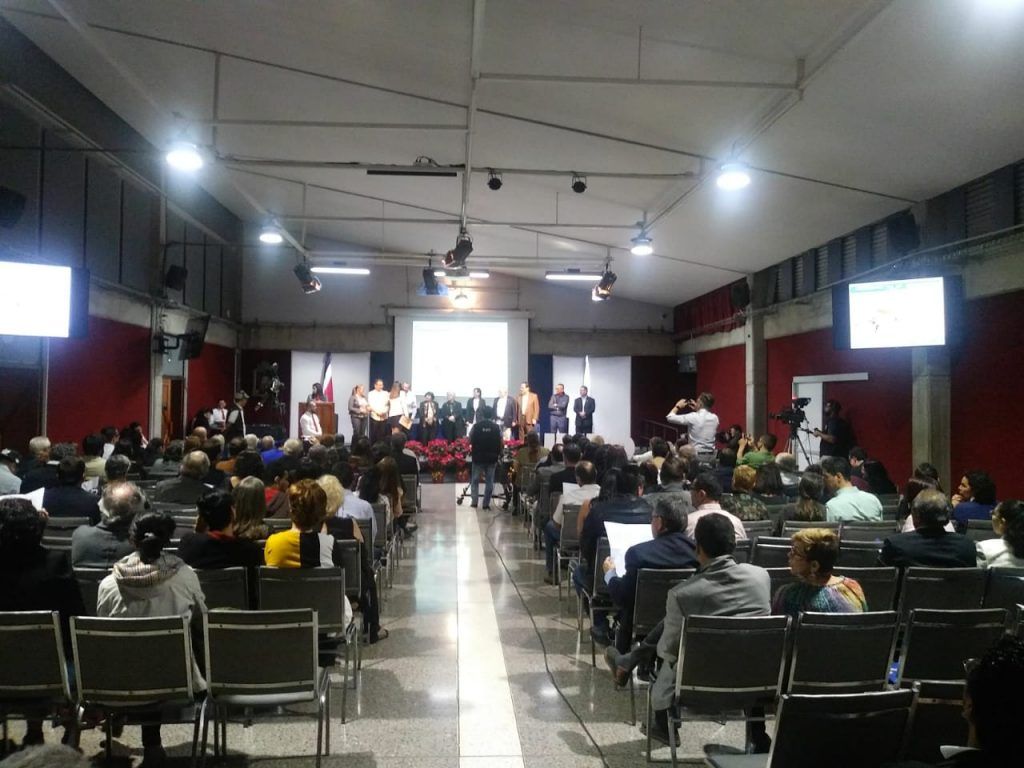 EUNED anuncia ganador de concurso literario y hace homenaje a René Muinos 7 IMG 20181206 WA0048