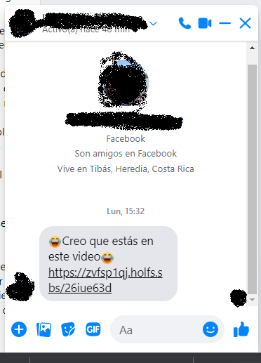 Mensajes con virus en Facebook.
