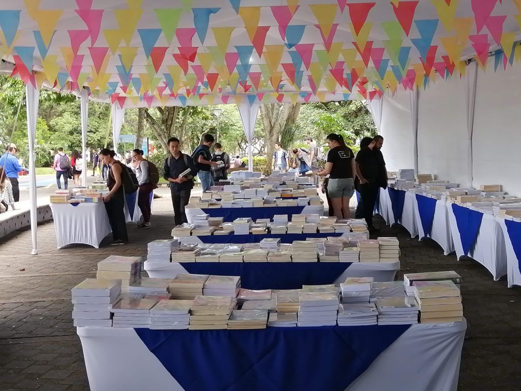 Los libros tomarán el pretil de la UCR.
