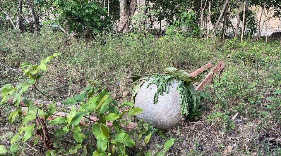 Esfera de piedra descubierta en Chánguena, Rey Curré.