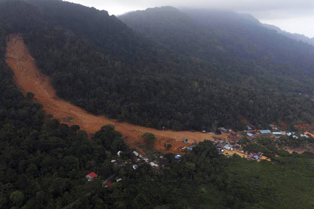 Indonesia derrumbe