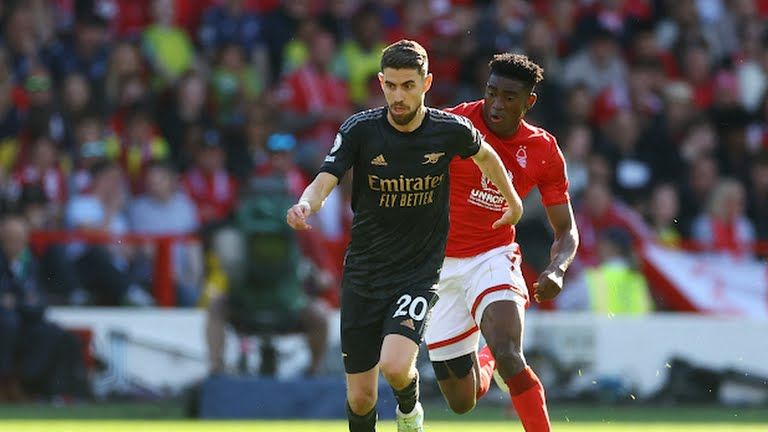 ¡Se salva el Nottingham Forest de Navas! Le monta emboscada al Arsenal y se queda en la Premier League 23 NFO vs Arsenal