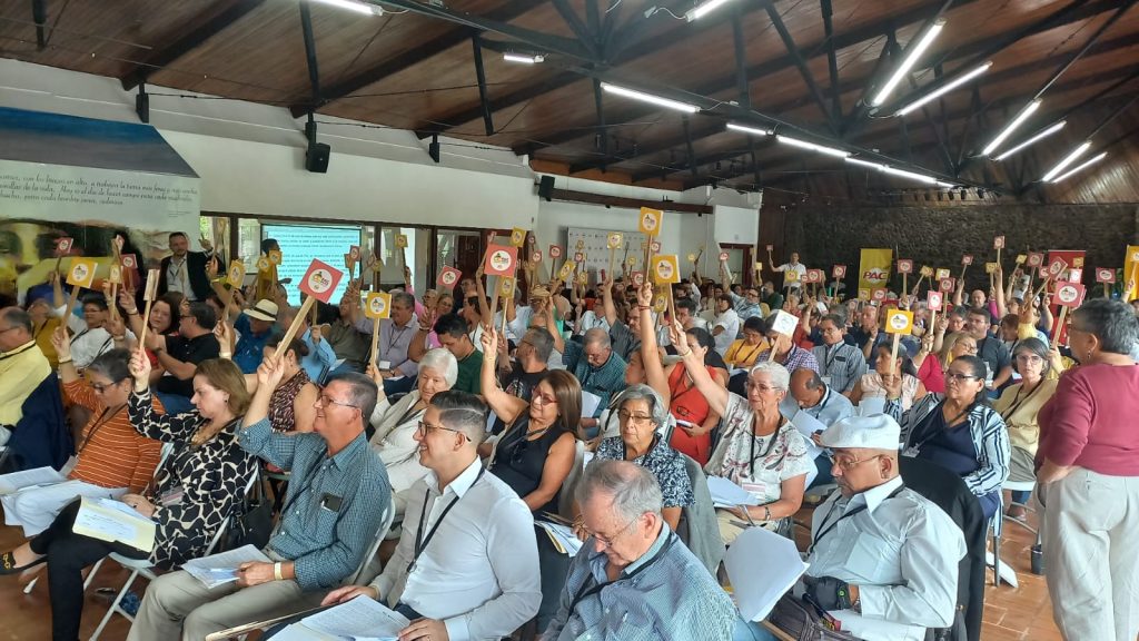El PAC concluye su congreso y habla sobre la necesidad de defender su obra y aclarar corrupción