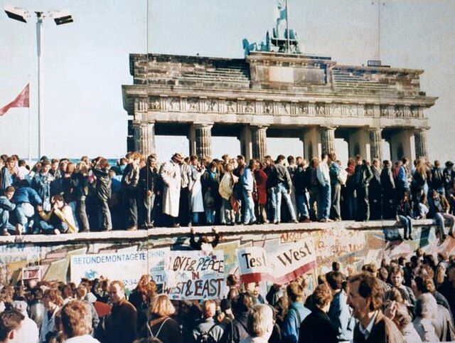 Caida del Muro de Berlin