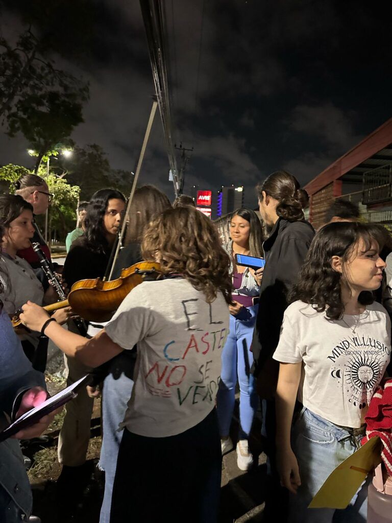 Diputados del oficialismo, Frente Amplio y PLN impulsarán ley para declarar el Castella de interés nacional