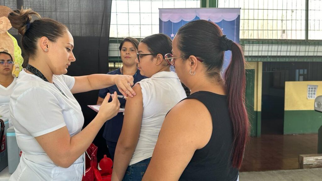 Las vacunas han salvado 154 millones de personas a pesar de los grupos antivacunas y especuladores