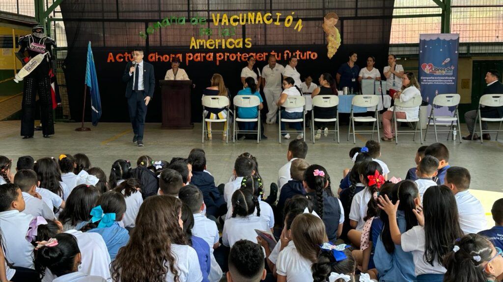 Las vacunas han salvado 154 millones de personas a pesar de los grupos antivacunas y especuladores